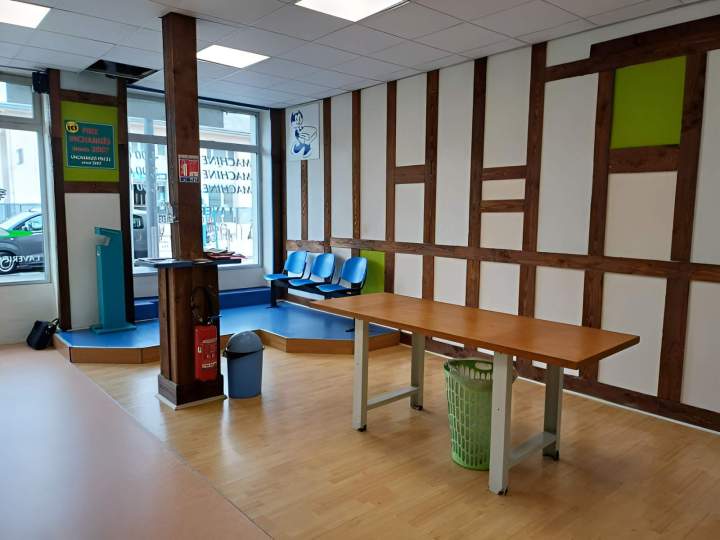 Local laverie automatique Vichy