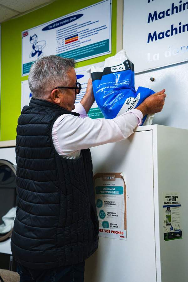 LAVERIE DE LA GARE 01