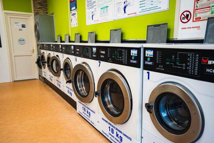 LAVERIE DE LA GARE 16