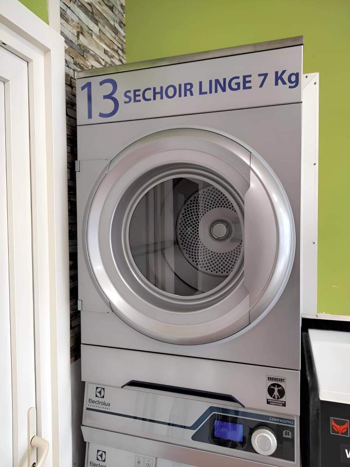 Deux laveries automatiques modernes à votre service